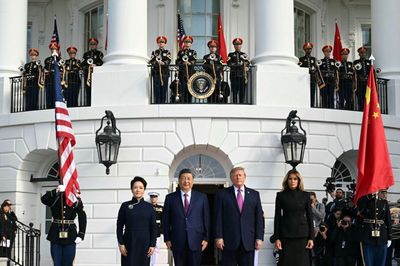 Tổng thống Donald Trump chủ trì lễ đón Chủ tịch Tập Cận Bình, thượng đỉnh Mỹ - Trung bắt đầu