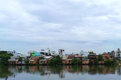 UBND cấp xã tại TP. Hồ Chí Minh được trao quyền quyết định giá bán nhà tái định cư