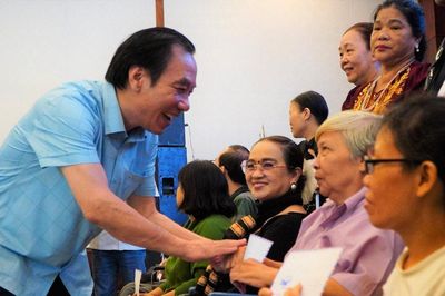 Tuyên truyền, phổ biến chính sách, pháp luật về người khuyết tật