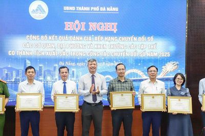 Đà Nẵng khen thưởng các đơn vị xuất sắc trong chuyển đổi số 2025