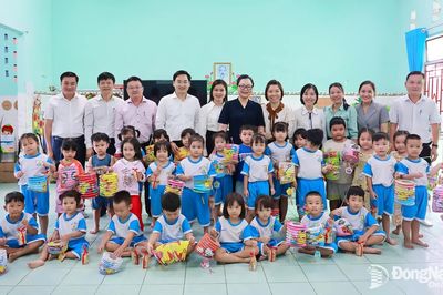 Thứ trưởng Bộ Giáo dục và Đào tạo Nguyễn Thị Quyên Thanh kiểm tra nhiệm vụ đầu năm học 2026-2027 tại phường Trảng Bom