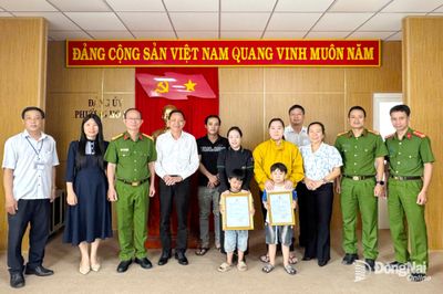 Giải quyết giấy tờ hộ tịch cho nhóm dân cư yếu thế tại phường Hố Nai