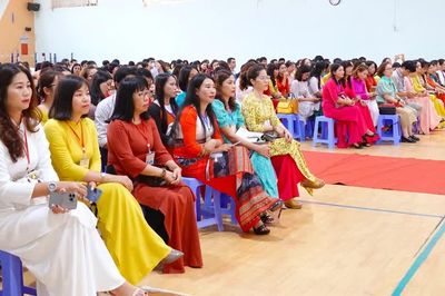 Vì sao tuyển giáo viên theo từng xã có thể khiến nơi thừa, nơi thiếu?
