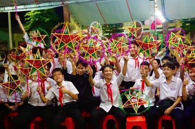 Tuổi trẻ Gia Lai mang Trung thu đến gần trẻ thơ