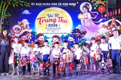 Xã Vạn Ninh tổ chức chương trình Vui Tết Trung thu cho hơn 400 thiếu nhi