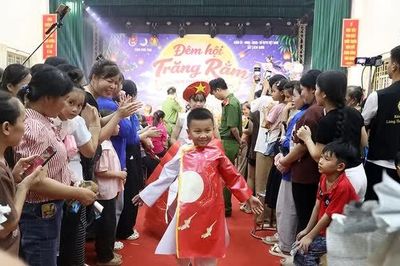 Rộn ràng sắc màu Trung thu