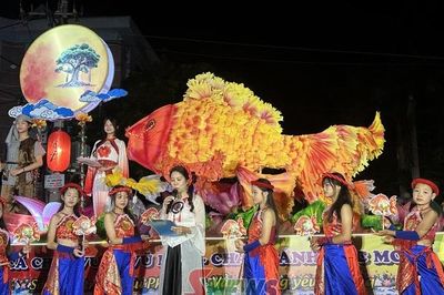 Sắc màu Trung thu Phù Yên - Vầng trăng yêu thương
