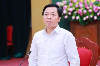 Khẩn trương hoàn thành khám sức khỏe định kỳ cho người dân