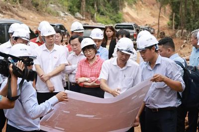 Khánh Hòa cần tập trung tháo gỡ vướng mắc dự án đường liên vùng