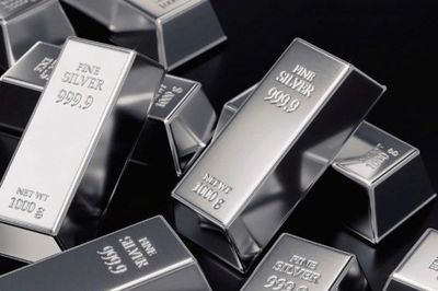 Ngày 25/9: Giá bạc trong nước và thế giới tăng giảm trái chiều