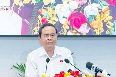 Chủ tịch Quốc hội Trần Thanh Mẫn: Lấy người dân làm trung tâm để giải quyết mọi vấn đề từ cơ sở