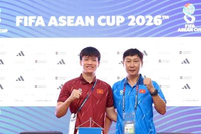 HLV Kim Sang Sik: Đội tuyển Việt Nam hướng tới thử thách mới