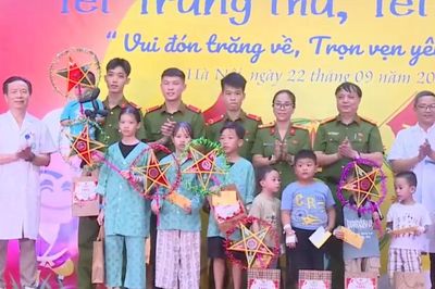 Tết Trung thu, Tết sẻ chia