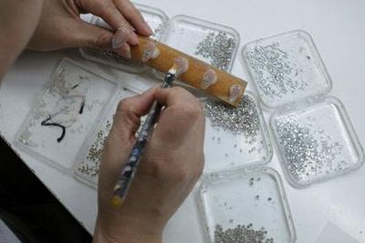 Sản phẩm làm đẹp của Trung Quốc 'bùng nổ' tại thị trường Mỹ