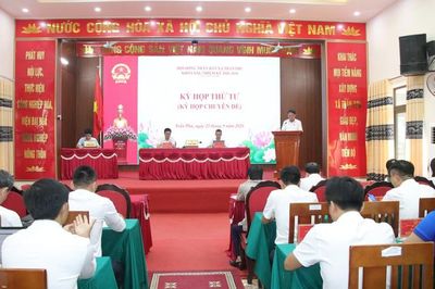 Xã Trần Phú tổ chức 5 phòng chuyên môn trực thuộc UBND