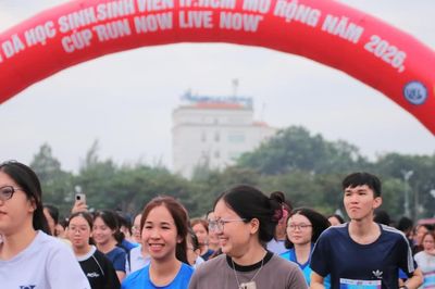 TP.HCM: Hoạt động chào tân sinh viên với giải Việt dã HS-SV Thành phố mở rộng