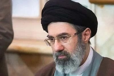 Tổng thống Iran tiết lộ về tình trạng sức khỏe của Lãnh tụ Tối cao