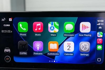 CarPlay khiến điện thoại hao pin nhanh hơn vì sao?