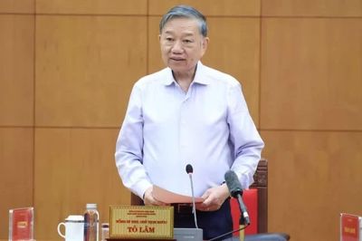 Kiểm soát chặt chẽ hoạt động kinh tế để phòng ngừa xung đột giữa lợi ích công và lợi ích riêng