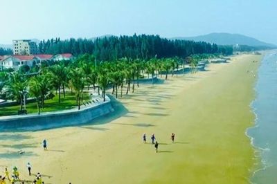 Nam sinh 13 tuổi đuối nước khi tắm biển Hải Tiến