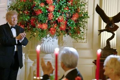 Vì sao ông Trump tặng tượng đại bàng đầu trắng cho Chủ tịch Trung Quốc?