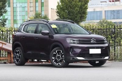 SUV hạng C công suất 211 mã lực, giá hơn 540 triệu đồng