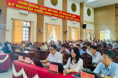 Xã Kbang tập huấn nâng cao năng lực số, ứng dụng AI và an toàn thông tin năm 2026