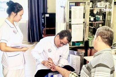 Nâng cao năng lực điều trị chấn thương cổ chân, bàn chân