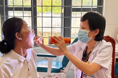 Gỡ vướng, tăng tốc khám sức khỏe toàn dân