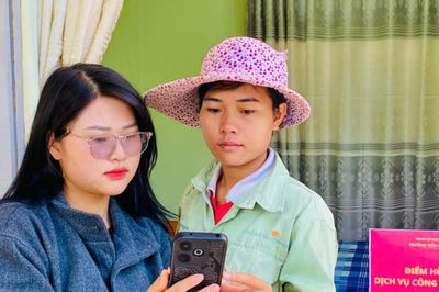 Trường học đồng hành với người dân trong chuyển đổi số