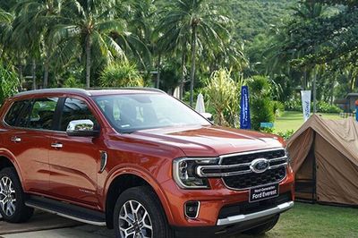 Đánh giá xe Ford Everest 2026: Thiết kế cơ bắp, giàu công nghệ kèm giá lăn bánh mới nhất