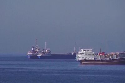 Iran đề xuất kế hoạch 7 ngày mở lại eo biển Hormuz