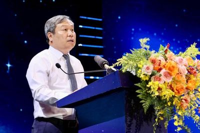 Gần 500 đại biểu tham dự kỳ thi Olympic Thiên văn và Vật lý thiên văn Quốc tế tại Hà Nội