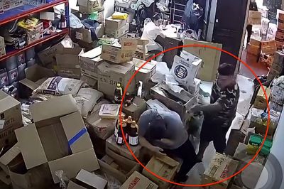Hà Nội: Tạm giữ nghi phạm đánh nam nhân viên gãy xương mũi, gò má