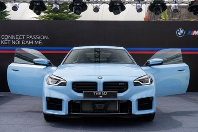 BMW M2 giá hơn 4 tỷ vừa ra mắt Việt Nam có gì đặc biệt?