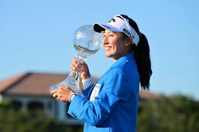 Golfer hạng 2 thế giới từng ghét đọc sách