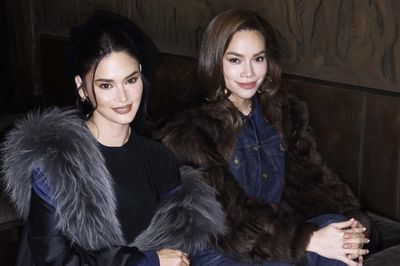 Hồ Ngọc Hà 'chiếm sóng' truyền thông, 'thả dáng' quyến rũ bên cạnh 'Miss Universe' Pia Wurtzbach