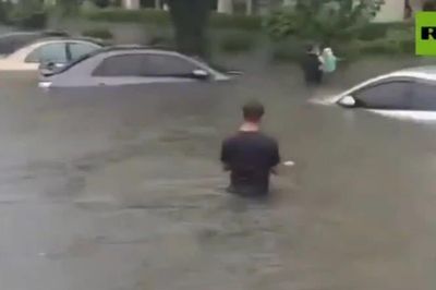 Lũ lụt tàn phá Thái Lan, cảnh báo lũ quét và sạt lở đất