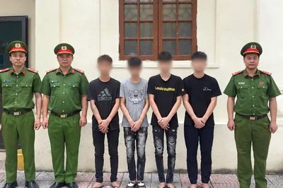 Khởi tố đối tượng xâm phạm mồ mả, phát live trên TikTok