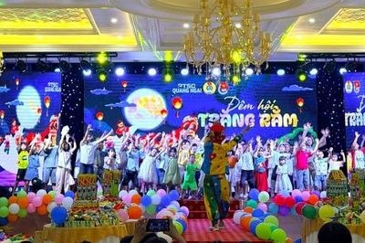 PTSC Quảng Ngãi: Mùa trăng gắn kết gia đình người lao động