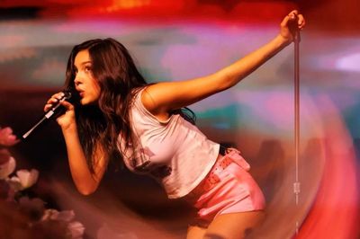 Khán giả 'sốc nặng' với chuyến lưu diễn mới của Olivia Rodrigo