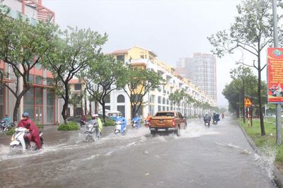 Đô thị sống chung với mưa cực đoan
