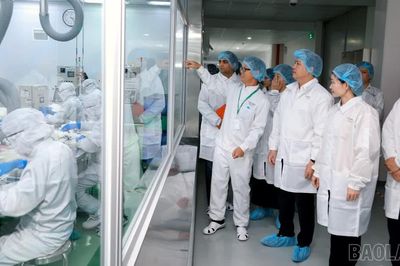 Đi để thấy rộng hơn