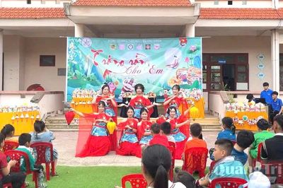 Những 'vầng trăng khuyết'