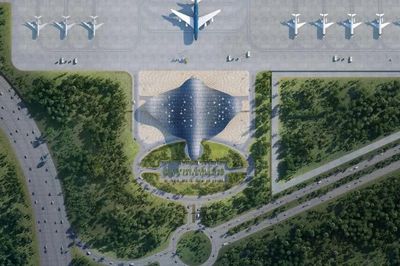 Nhà ga VIP 'Cá đại bàng biển' cơ bản hoàn thiện mái
