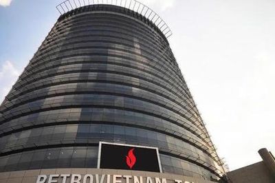 Cổ đông lớn thoái vốn, cổ phiếu PET của Petrosetco vẫn tăng tốc sát giá trần