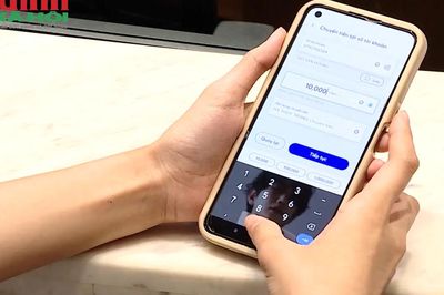 Năm 2026, những loại điện thoại sẽ không thể đăng nhập ứng dụng ngân hàng để chuyển khoản, nạp, rút tiền