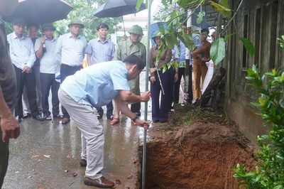 Sớm xử lý 'hố tử thần' trong khuôn viên trường học, khu dân cư