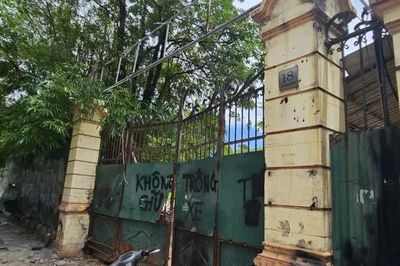 Bỏ cọc đấu giá đất 'vàng' Cao Bá Quát, Công ty Duyên Hà bị cấm đấu giá 18 tháng