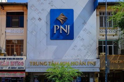 PNJ tính đóng 25-30 cửa hàng sau khoản lỗ dự kiến hơn 6.000 tỷ